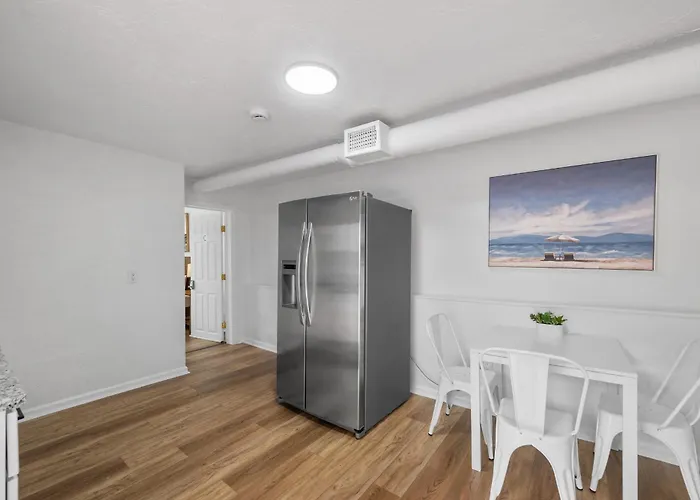 Bloomfield E Stylish And Cozy Private Bedroom, Shared Bathroom, With Free Parking Pittsburgh